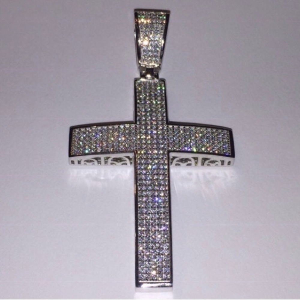 Simulated Diamond Cross Chain - Picture 5 of 7